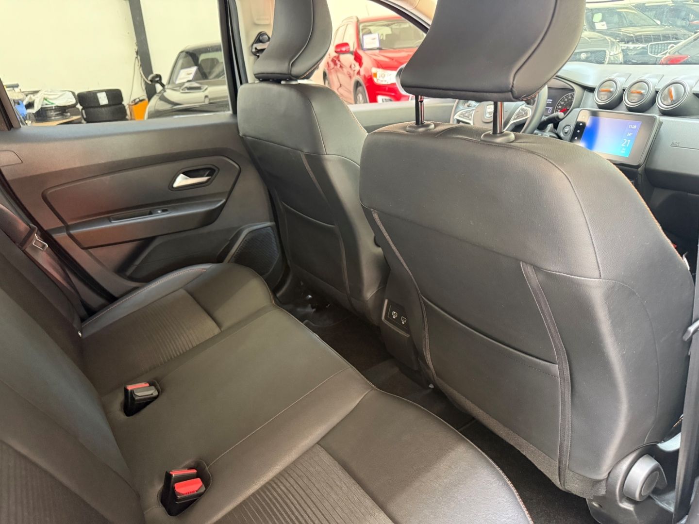 Dacia Duster II Extreme 1.3 TCe 150 - Samsaru's Car Outlet