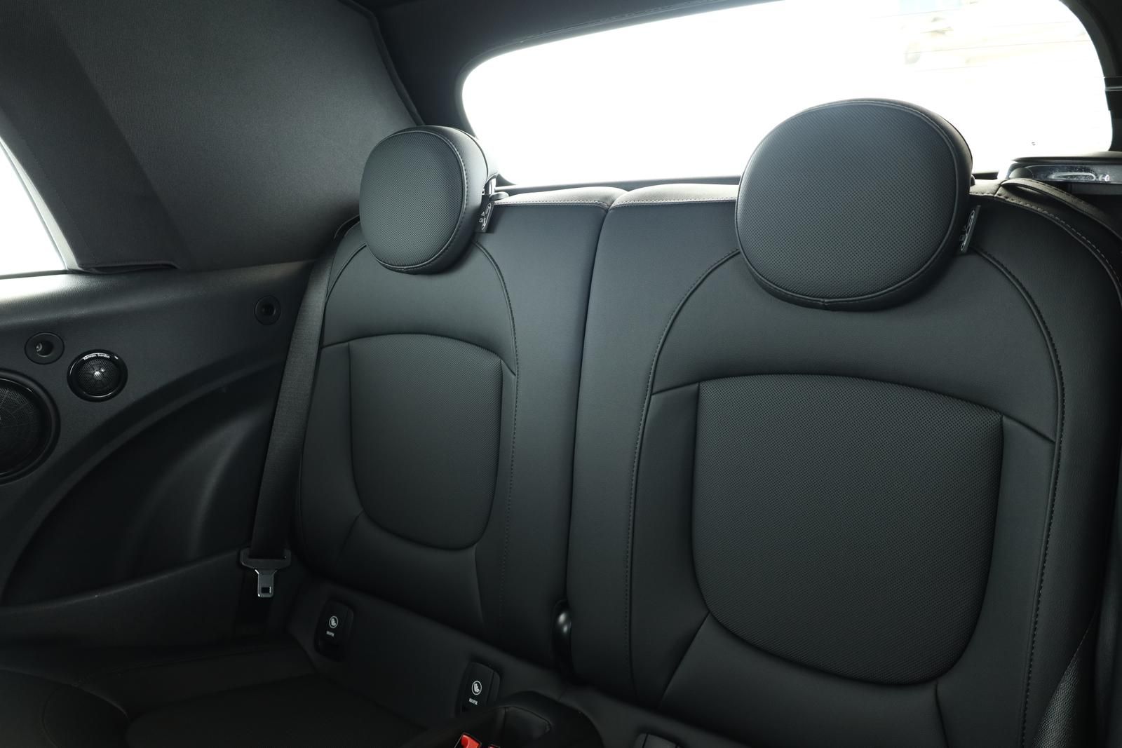 MINI Cooper S Cabrio JCW Premium+ - Samsaru's Car Outlet