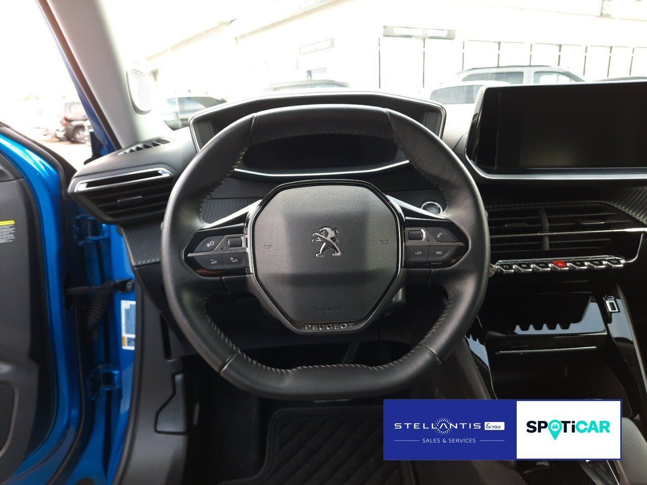 Peugeot 2008 e-Allure Pack - Samsaru's Car Outlet