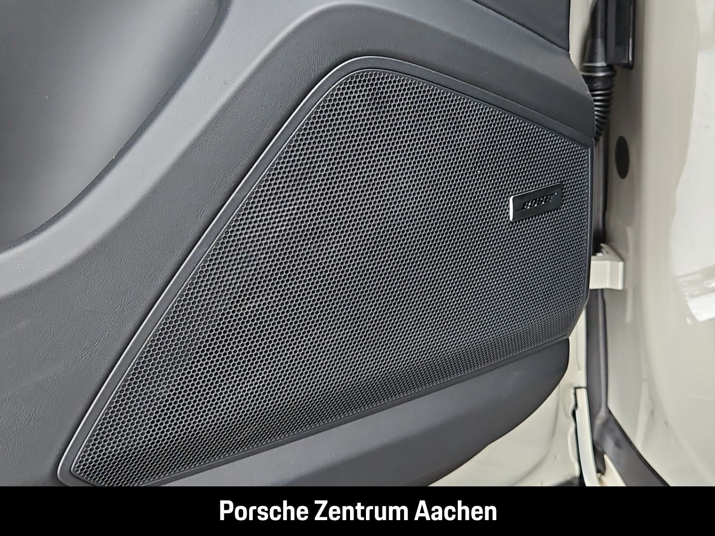 Porsche Cayenne S E-Hybrid Clubleder HA-Lenkung BOSE LED