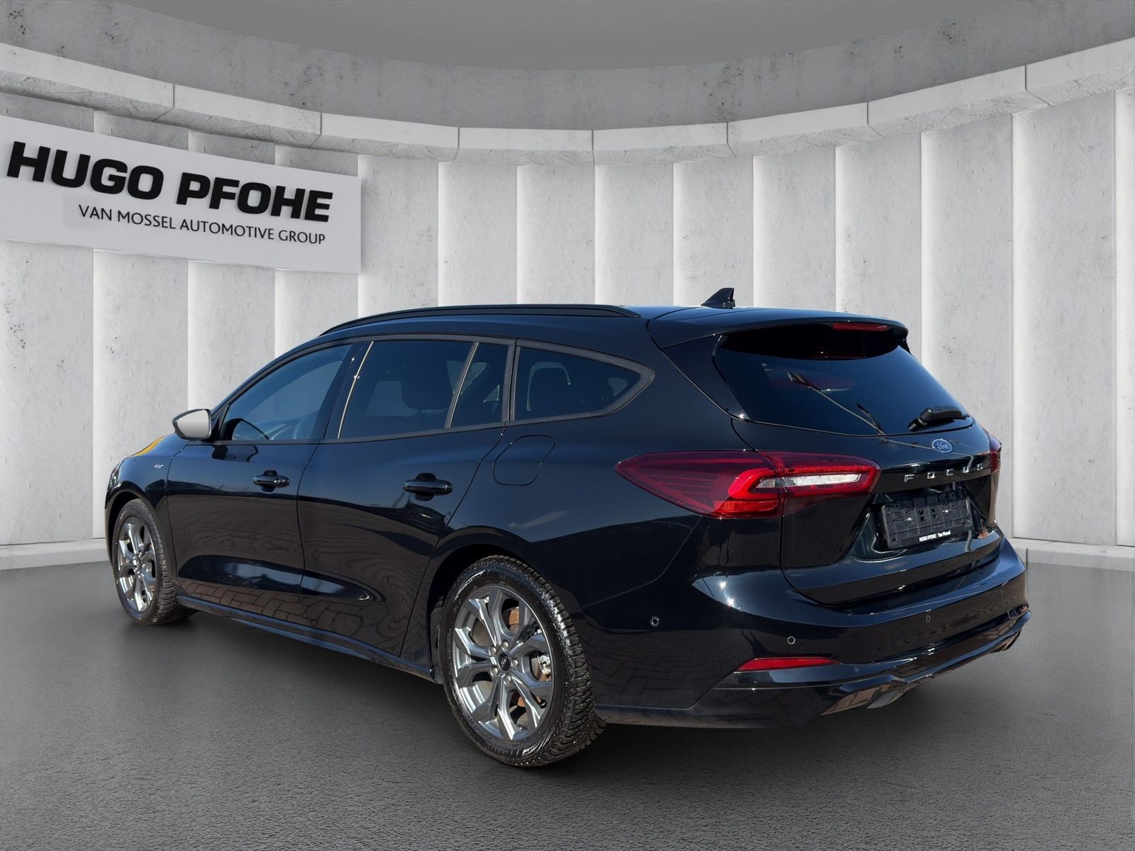 Ford Focus ST-Line X Turnier Aut.*AHK*ACC*HUD*KAM*NAV