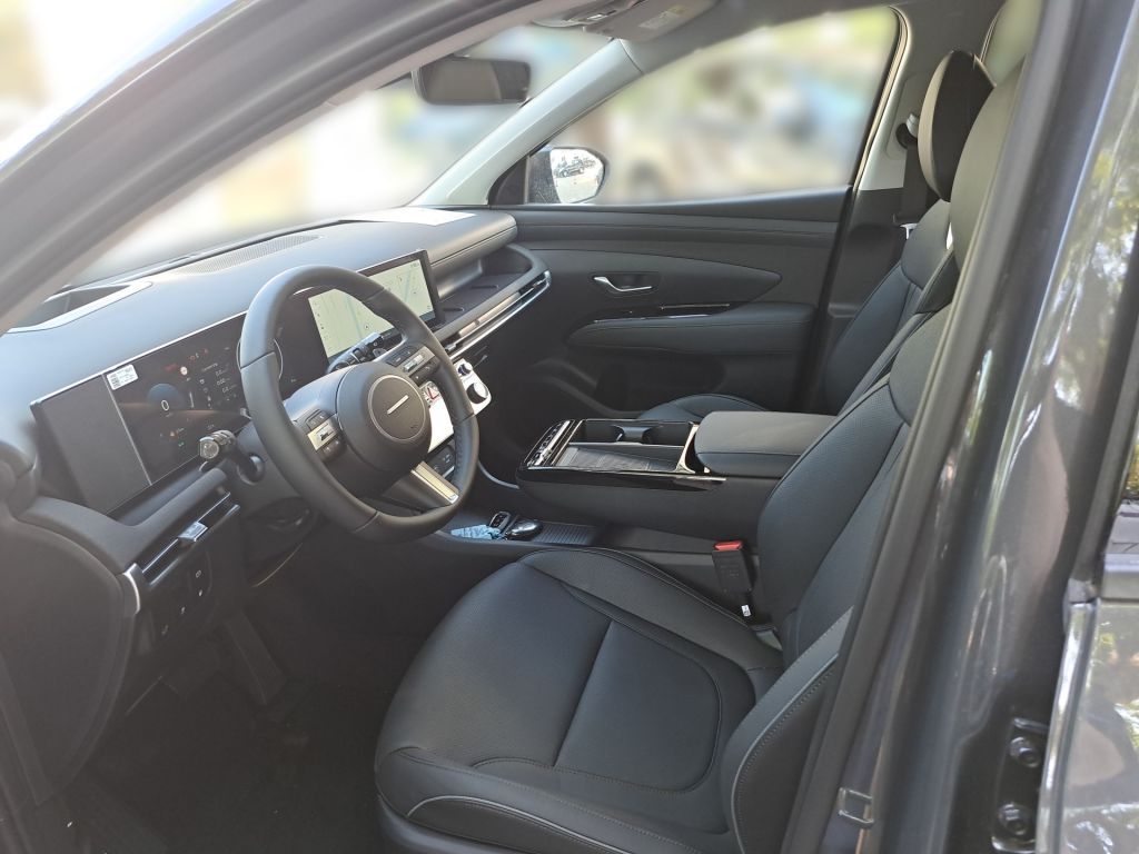 Hyundai TUCSON 1.6 T-GDi Plug-in-Hybrid 4WD Prime - Samsaru's Car Outlet