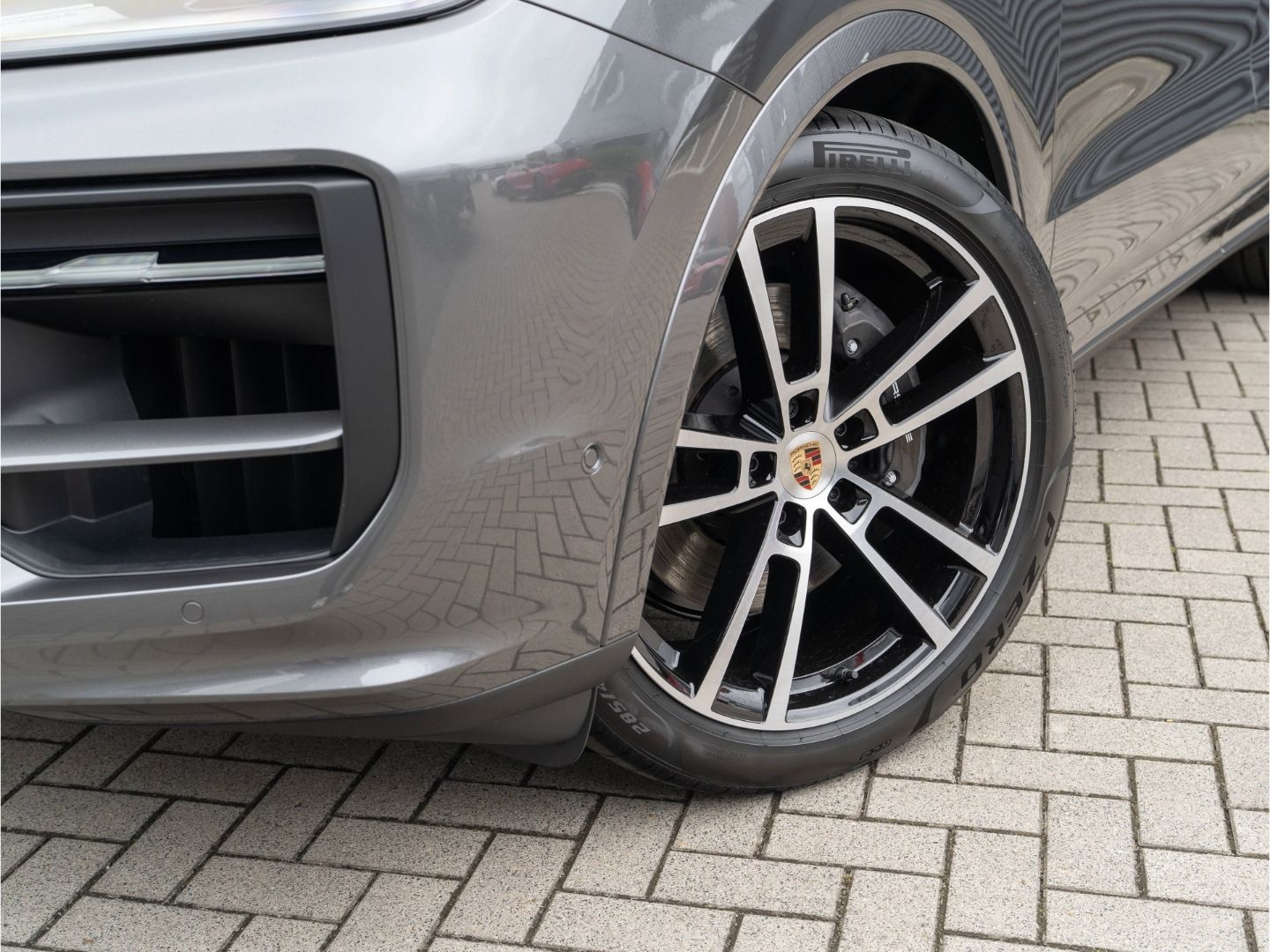 Porsche Cayenne E-Hybrid Coupe SAGA, BOSE