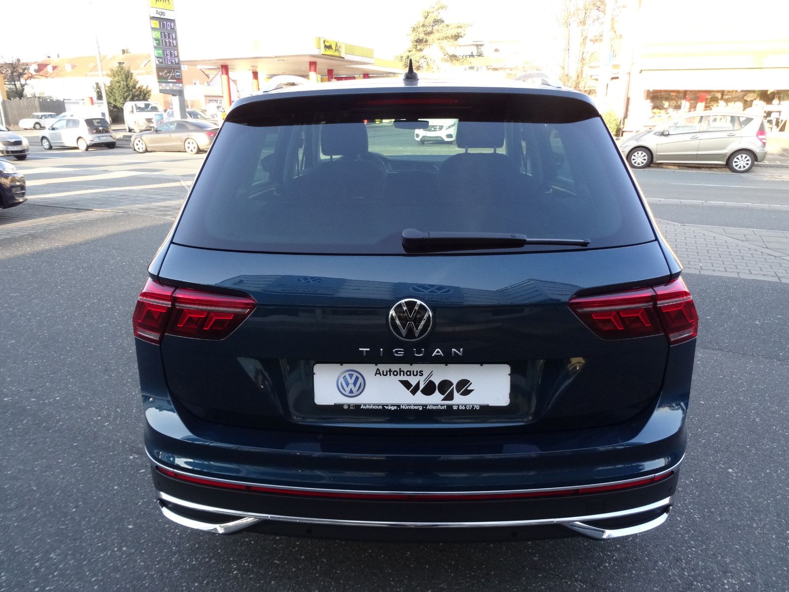 Volkswagen Tiguan 1.5 TSI OPF DSG Elegance - Samsaru's Car Outlet