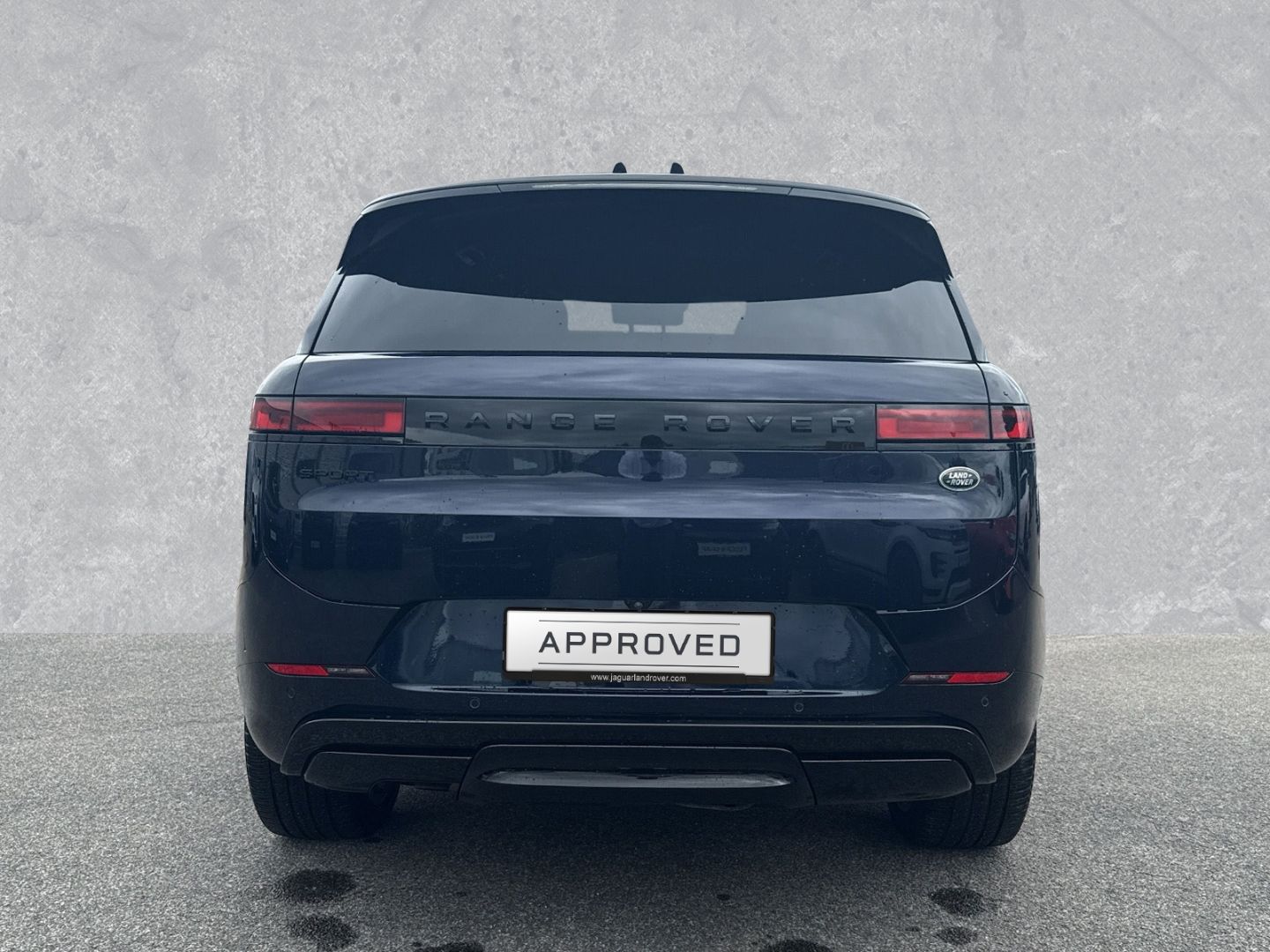 Range Rover Sport Dynamic HSE D300 - Samsaru's Car Outlet