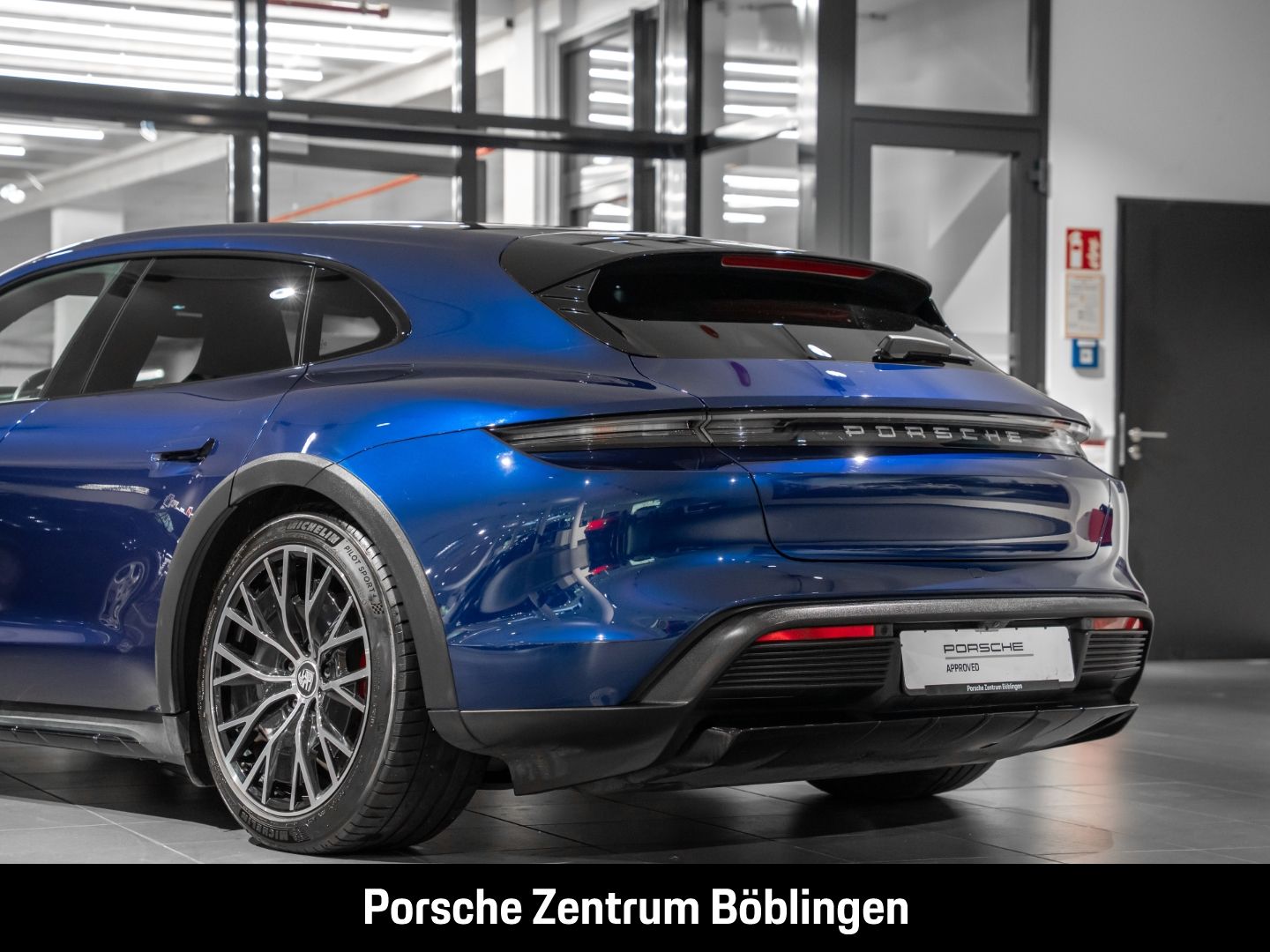 Porsche Taycan 4S Cross Turismo HA-Lenkung InnoDrive LED