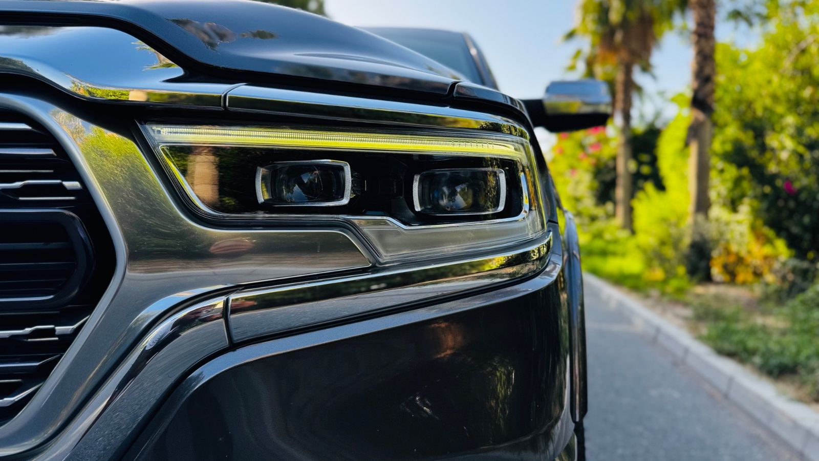 Dodge LIMITED*CLEAN-CARFAX*HEADUP*LUFT*RAMBOX*360°KAME