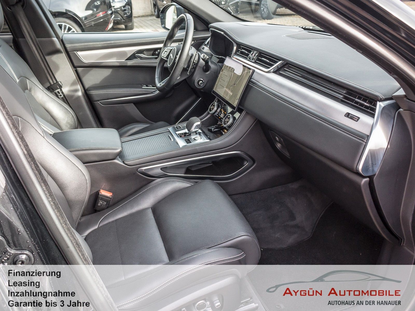 Jaguar F-PACE P400e AWD R-Dynamic S*Pano*Massage*HUD*
