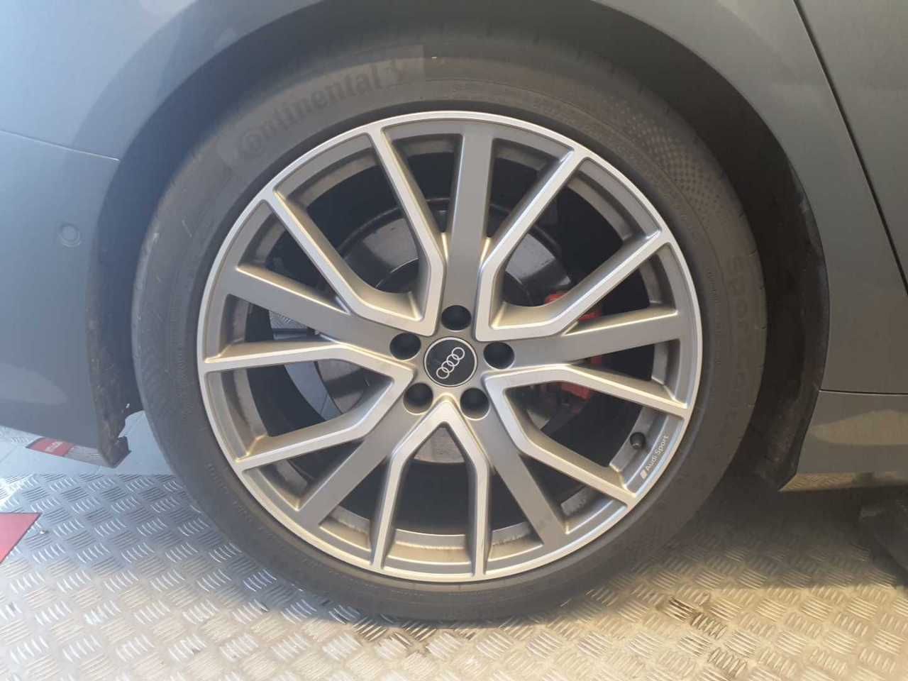 Audi A6 Avant 55 TFSI e S line - Samsaru's Car Outlet