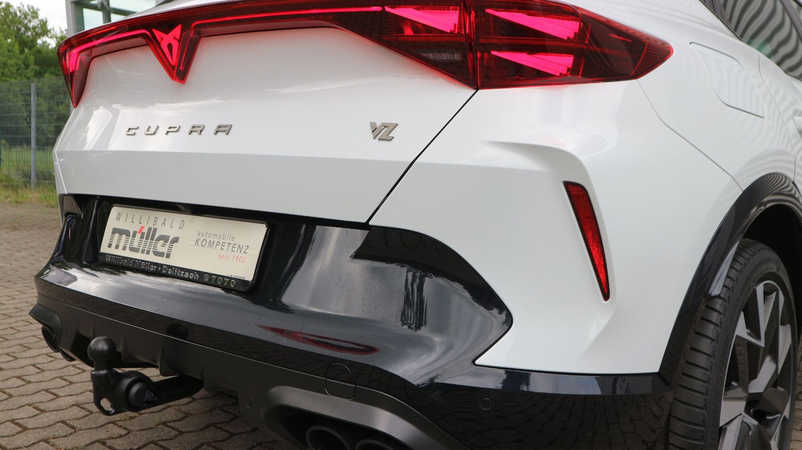 Cupra Formentor VZ 2.0 TSI 245 kW 4Drive - Samsaru's Car Outlet