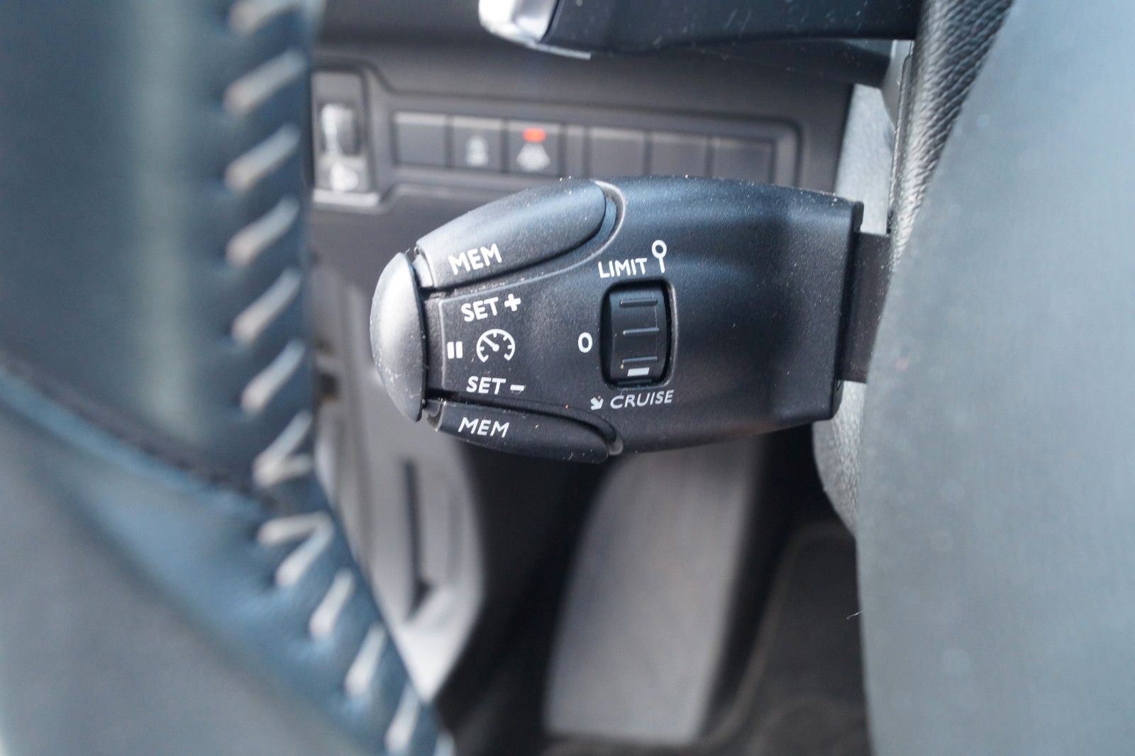 Peugeot 308 SW Active - Samsaru's Car Outlet