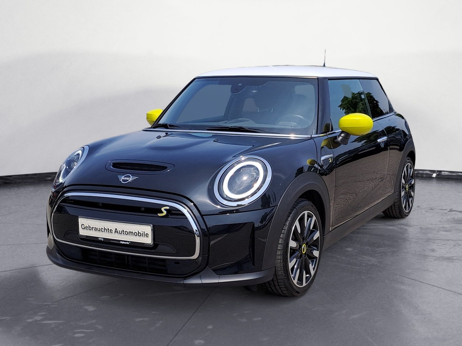 MINI Cooper SE - Samsaru's Car Outlet