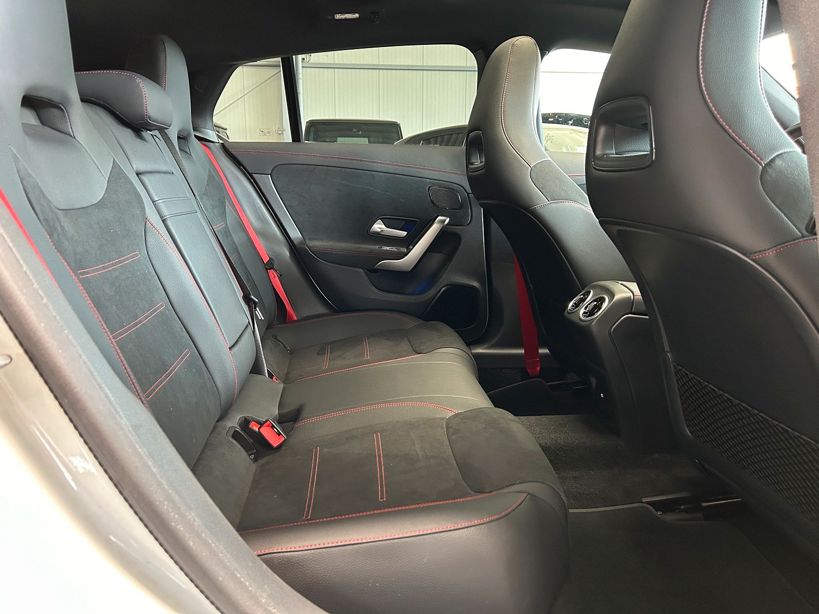Mercedes-Benz CLA 35 AMG Shooting Brake 4M-PREMIUM+ - Samsaru's Car Outlet
