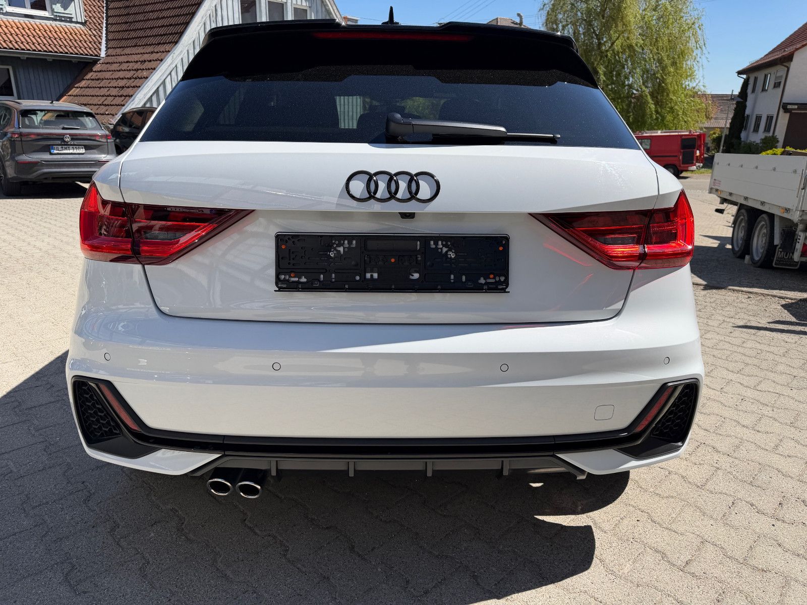 Audi A1 Sportback 40 TFSI S line, S line 2x, VOLL!!