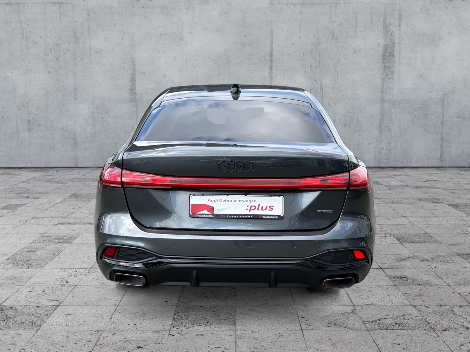 Audi A5 Lim e-hybrid 220kW S-LINE MATRIX+B&O+ACC+PANO