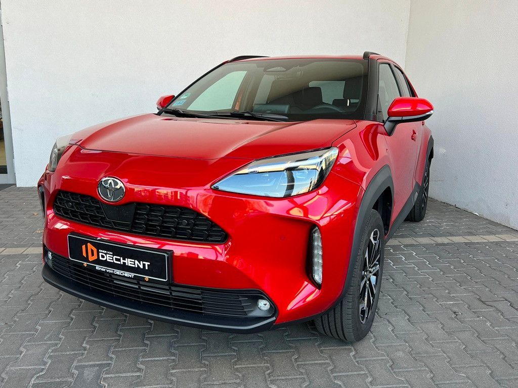 Toyota Yaris Cross 1.5 E FWD Teamplayer KlimaA,LED,Navi