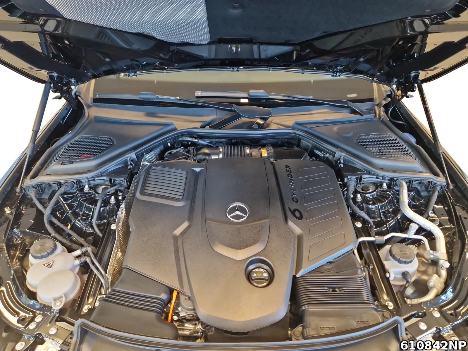 Mercedes-Benz E 450 d T 4M AMG Pano AHK Sitzklima DIGITAL-L