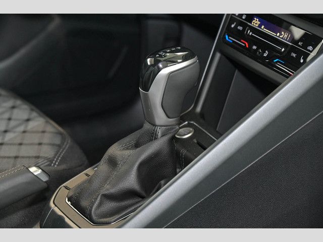 Volkswagen Taigo R-Line 1.0 TSI DSG - Samsaru's Car Outlet