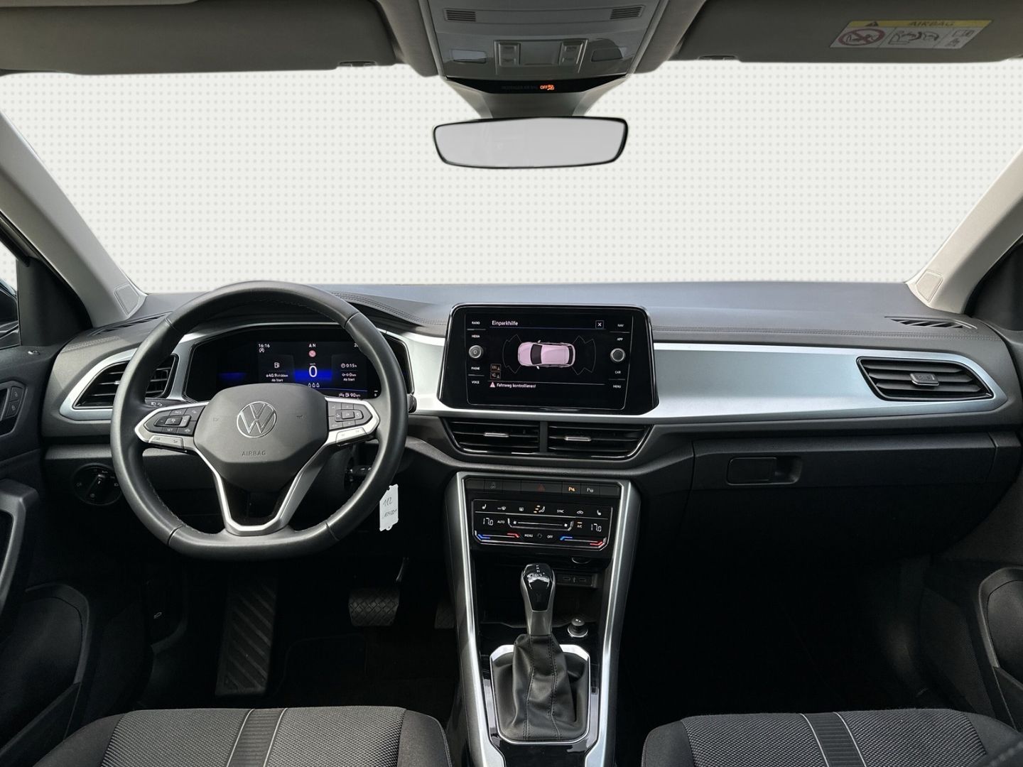 Volkswagen T-Roc Life 2.0 TDI DSG - Samsaru's Car Outlet