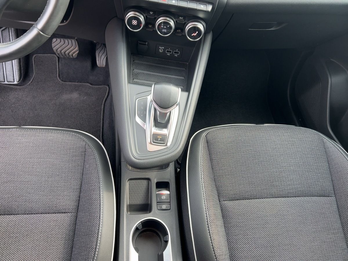 Renault Captur 2 INTENS E-TECH PLUG-IN - Samsaru's Car Outlet