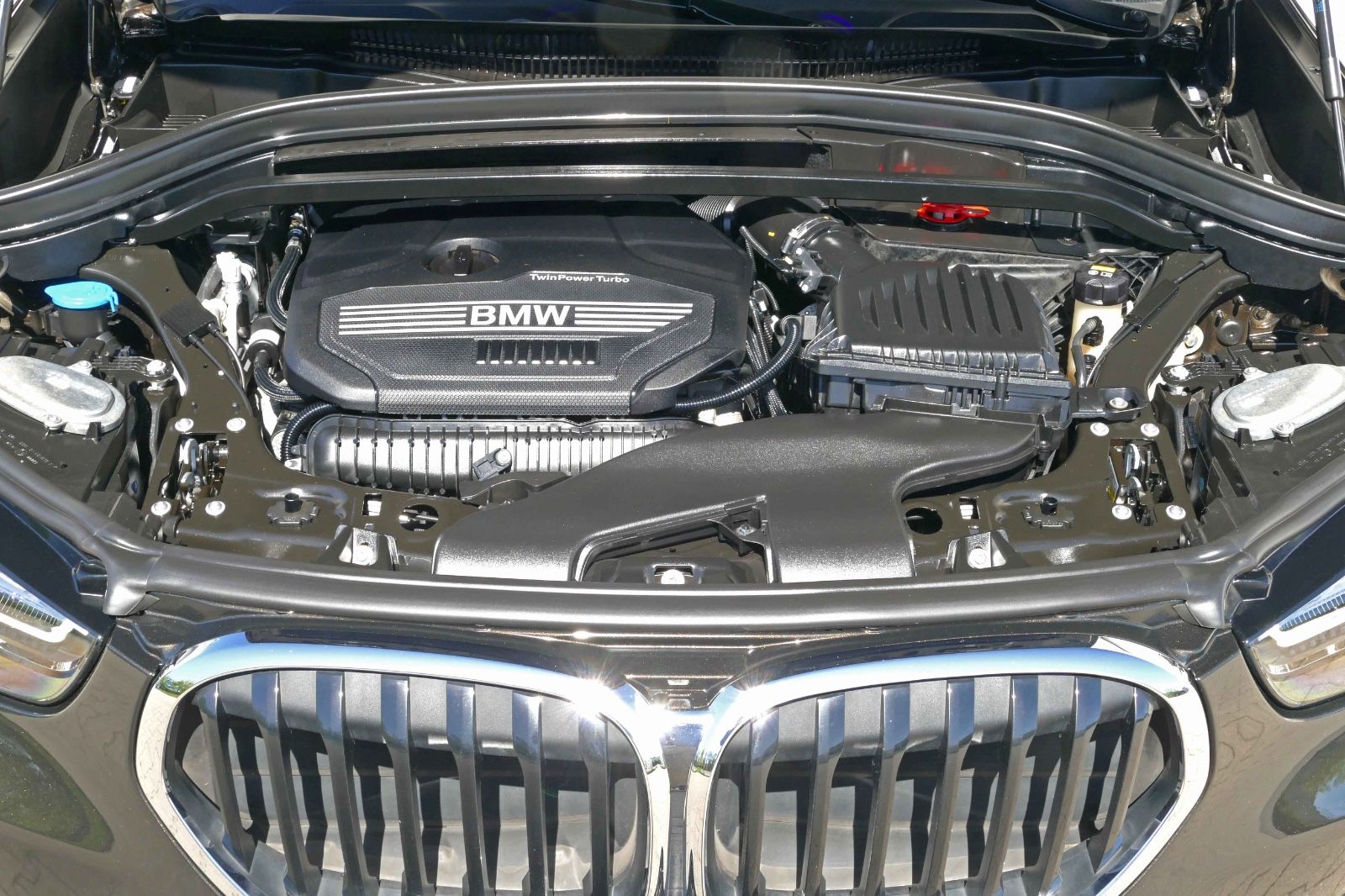 BMW X1 xDrive 20i Advantage - Samsaru's Car Outlet