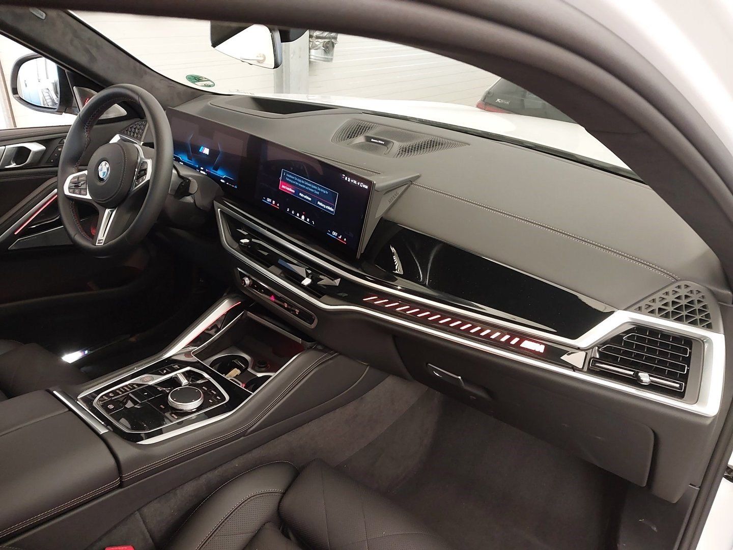 BMW X6 M60i xDrive