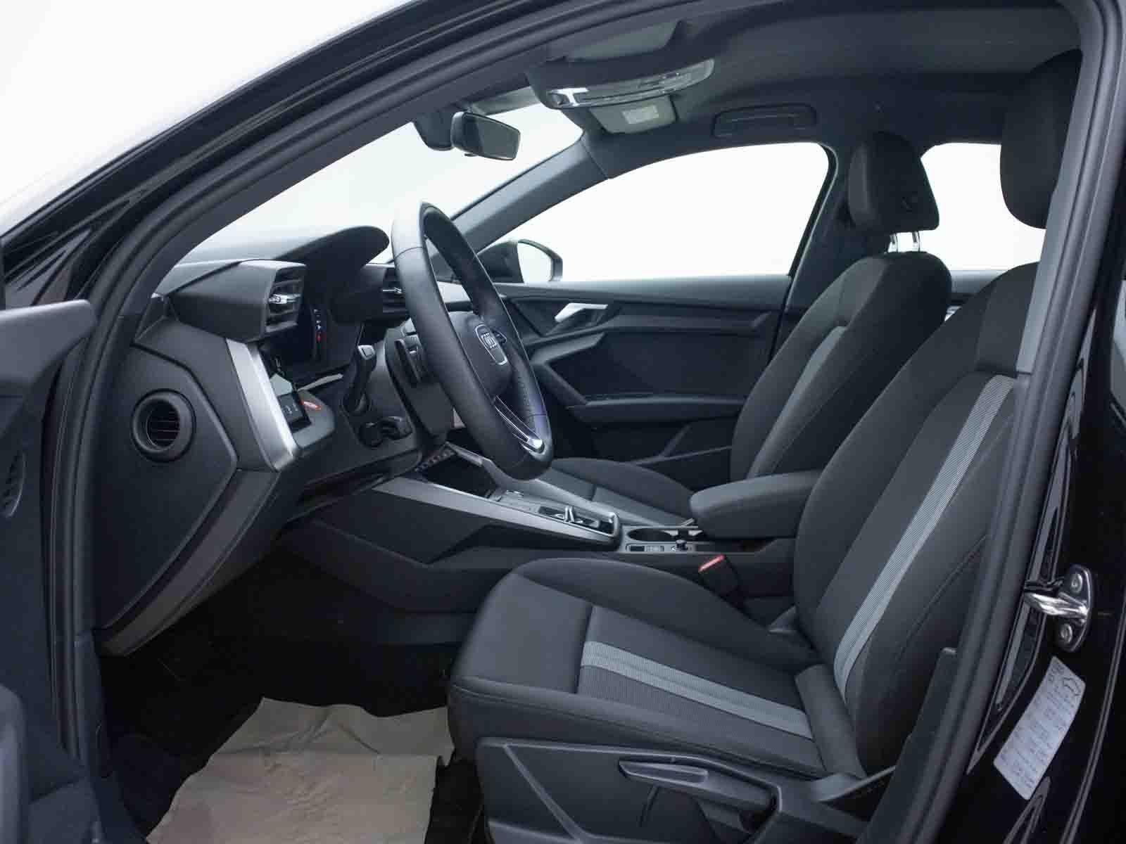 Audi A3 Sportback 40 TFSI e S-TRO*ADVANCED*GJR*NAVI**