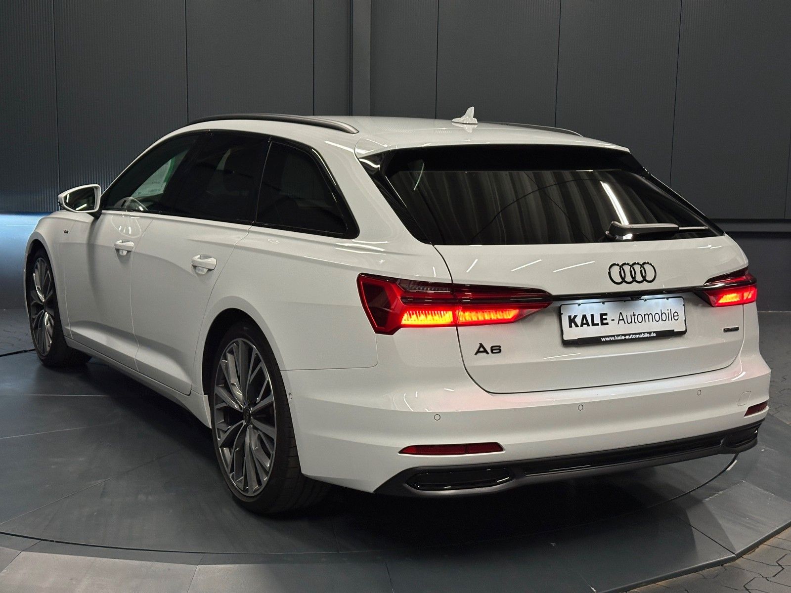 Audi A6 Avant 40 TDI quattro Sport/S-Line*21Zoll*