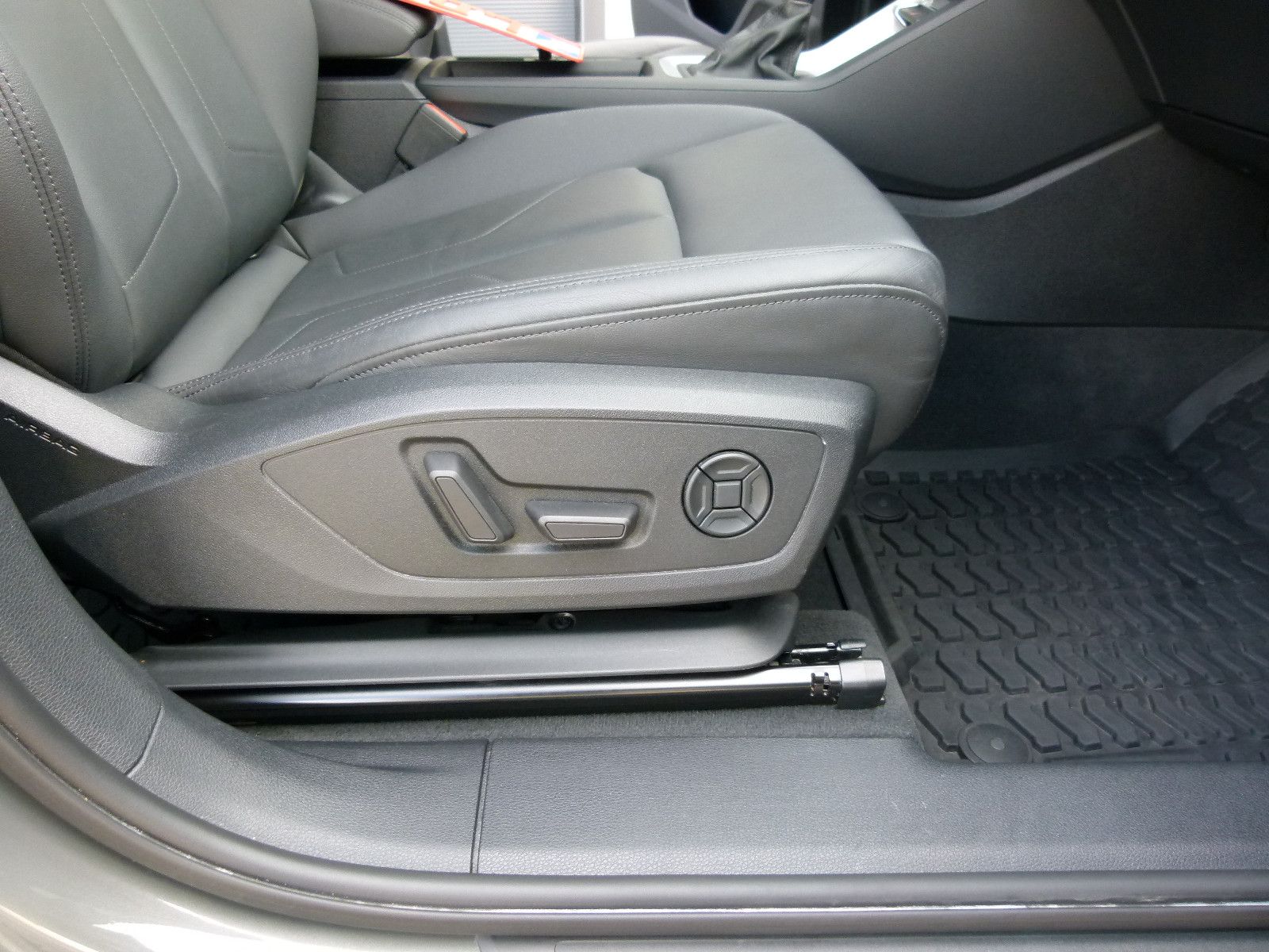 Audi Q3 Sportback 45TFSI quattro S-line - Samsaru's Car Outlet