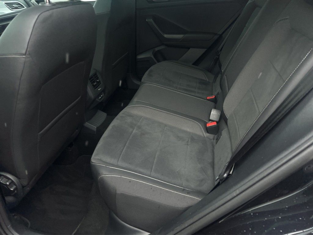 Volkswagen T-Roc 1.5 TSI DSG Style - Samsaru's Car Outlet