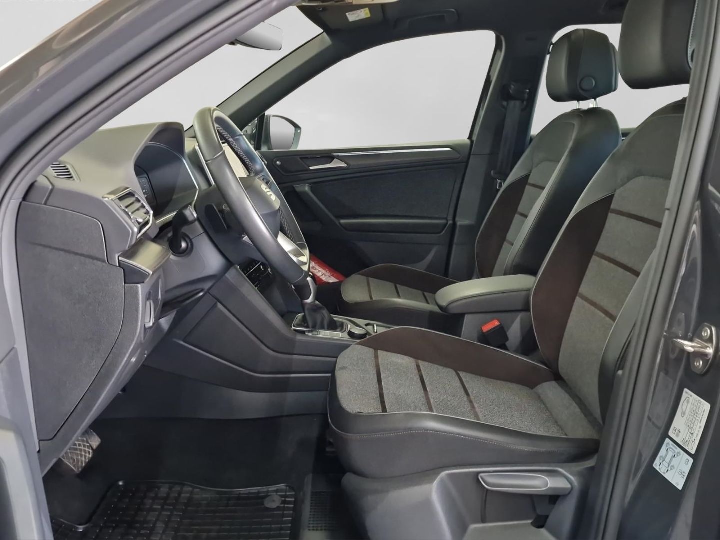 Seat Tarraco 2.0 TSI Xcellence 4Drive Alu LED AHK Pan