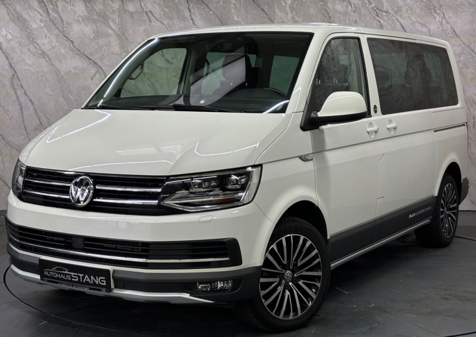 Volkswagen T6 Multivan PanAmericana - Samsaru's Car Outlet