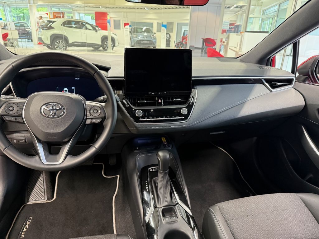Toyota Corolla 1.8 Hybrid Touring Sports Team Deutschla