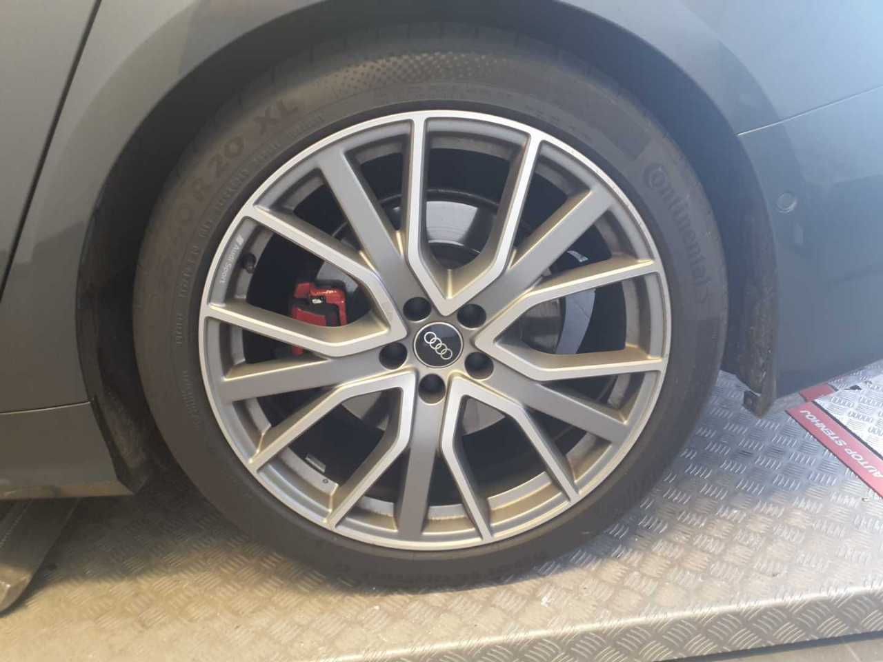 Audi A6 Avant 55 TFSI e S line - Samsaru's Car Outlet