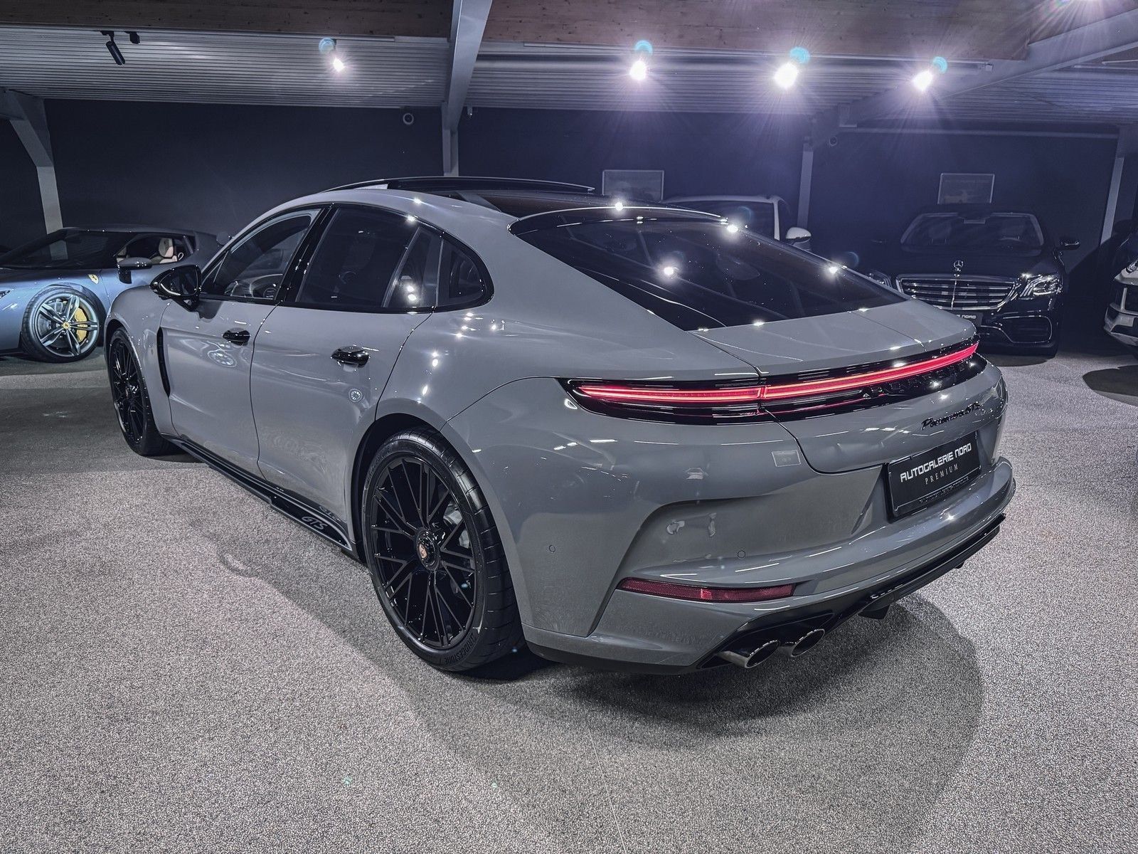 Porsche Panamera GTS Matrix+Carbon+InnoDrive+Standheiz.