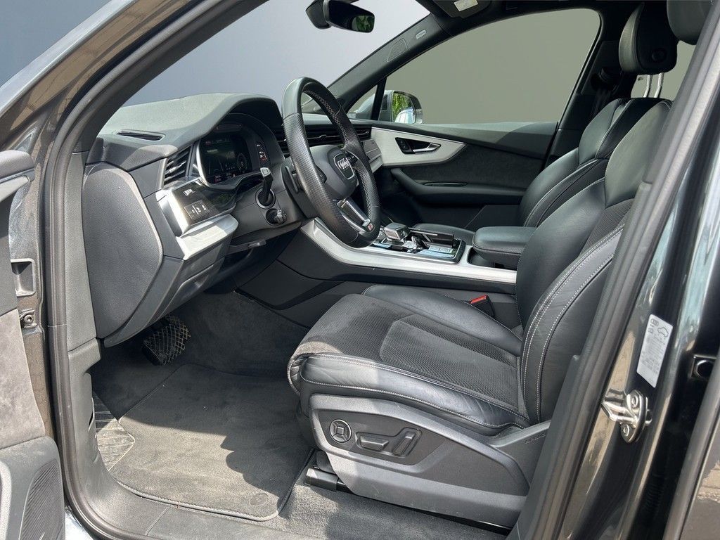 Audi Q7 55 TFSI e quattro S line sport plus Matrix LE
