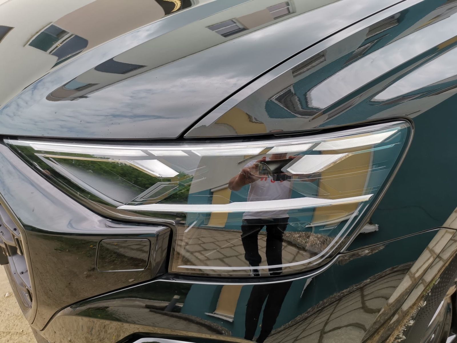 Audi Q8 50TDI S Line - Samsaru's Car Outlet