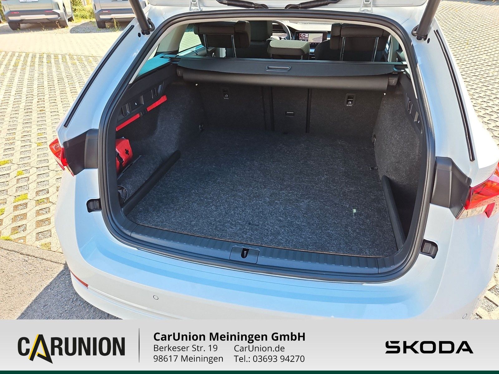 Skoda Octavia Combi First Edition iV - Samsaru's Car Outlet
