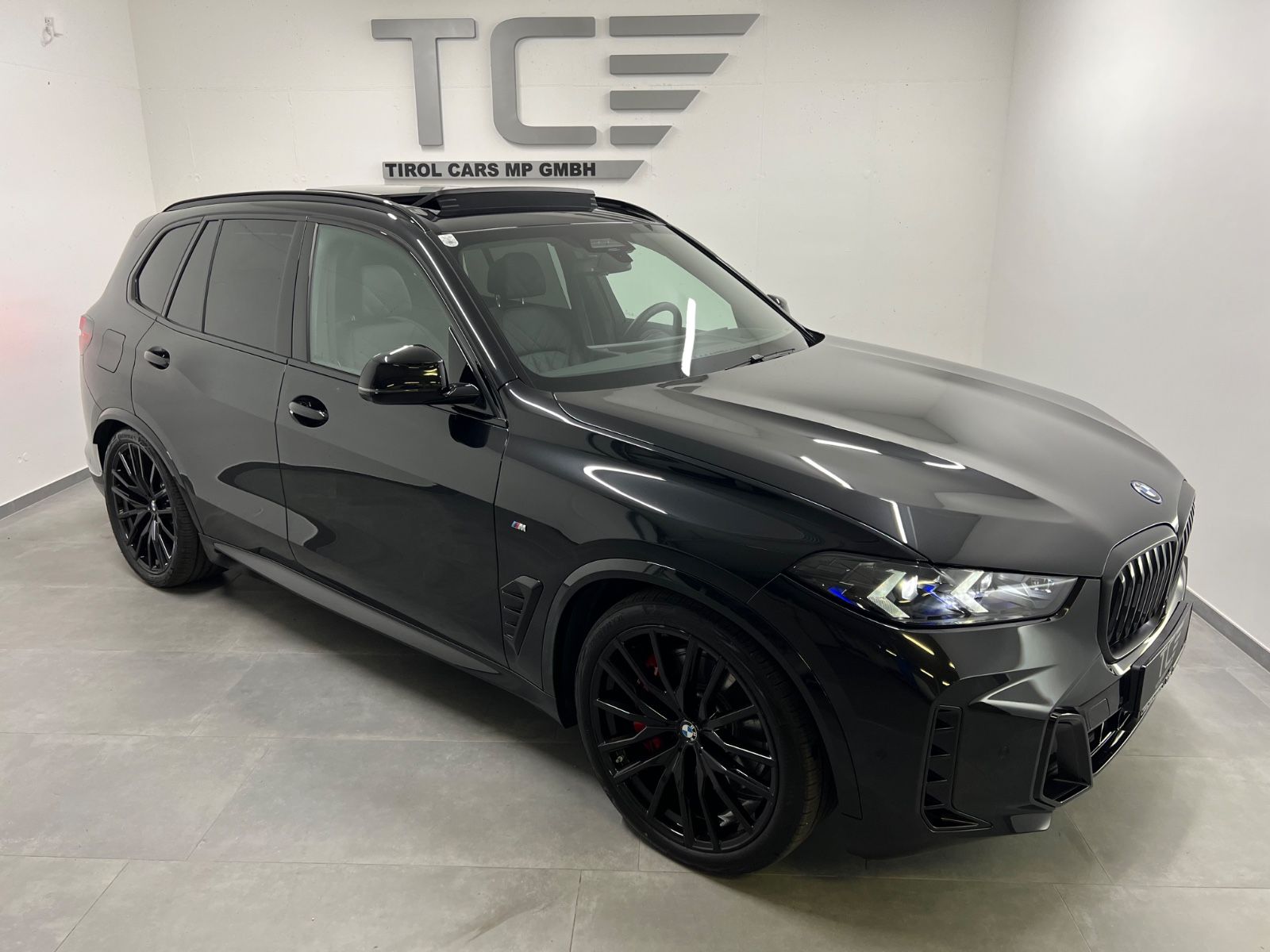 BMW X5 50 e xDrive M Sport, Sky Lounge, Integral,