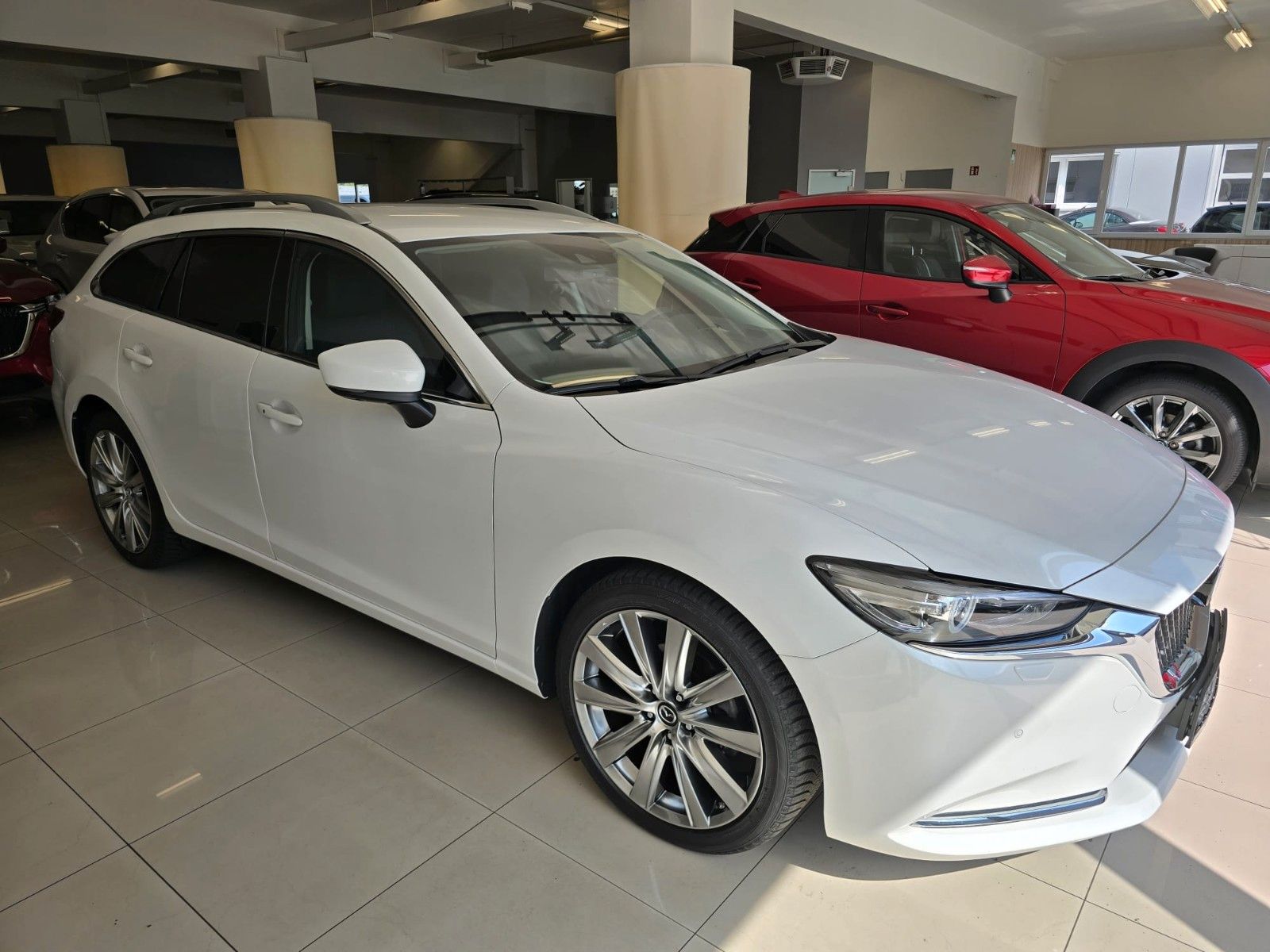 Mazda 6 Kombi Exclusive-Line *HUD*BOSE*SB*LEDER*360°