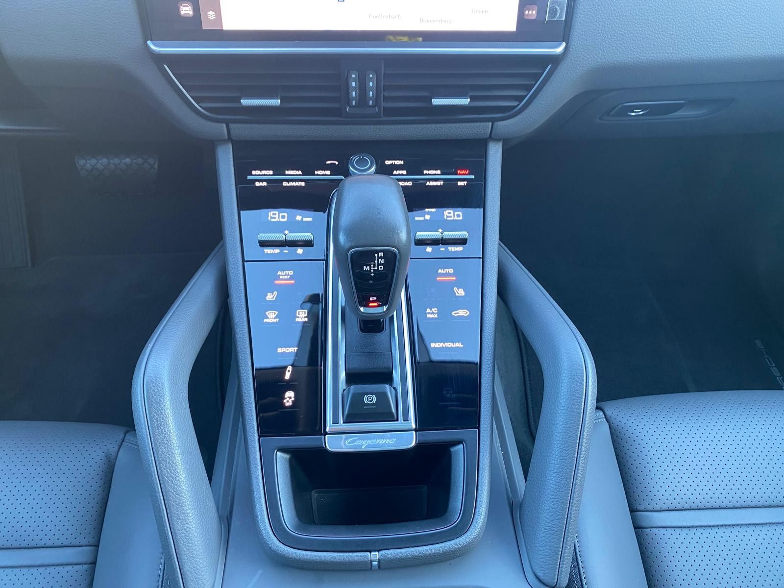 Porsche Cayenne Platinum Edition|Pano|Luft|BOSE|360°|Mem