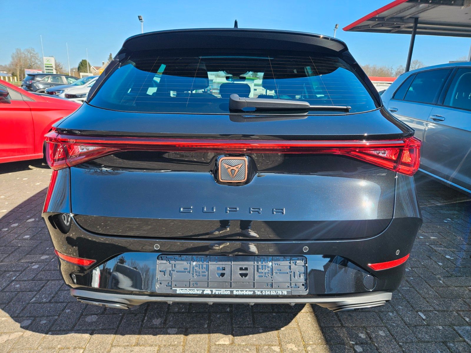 Cupra Leon Sportstourer - Samsaru's Car Outlet