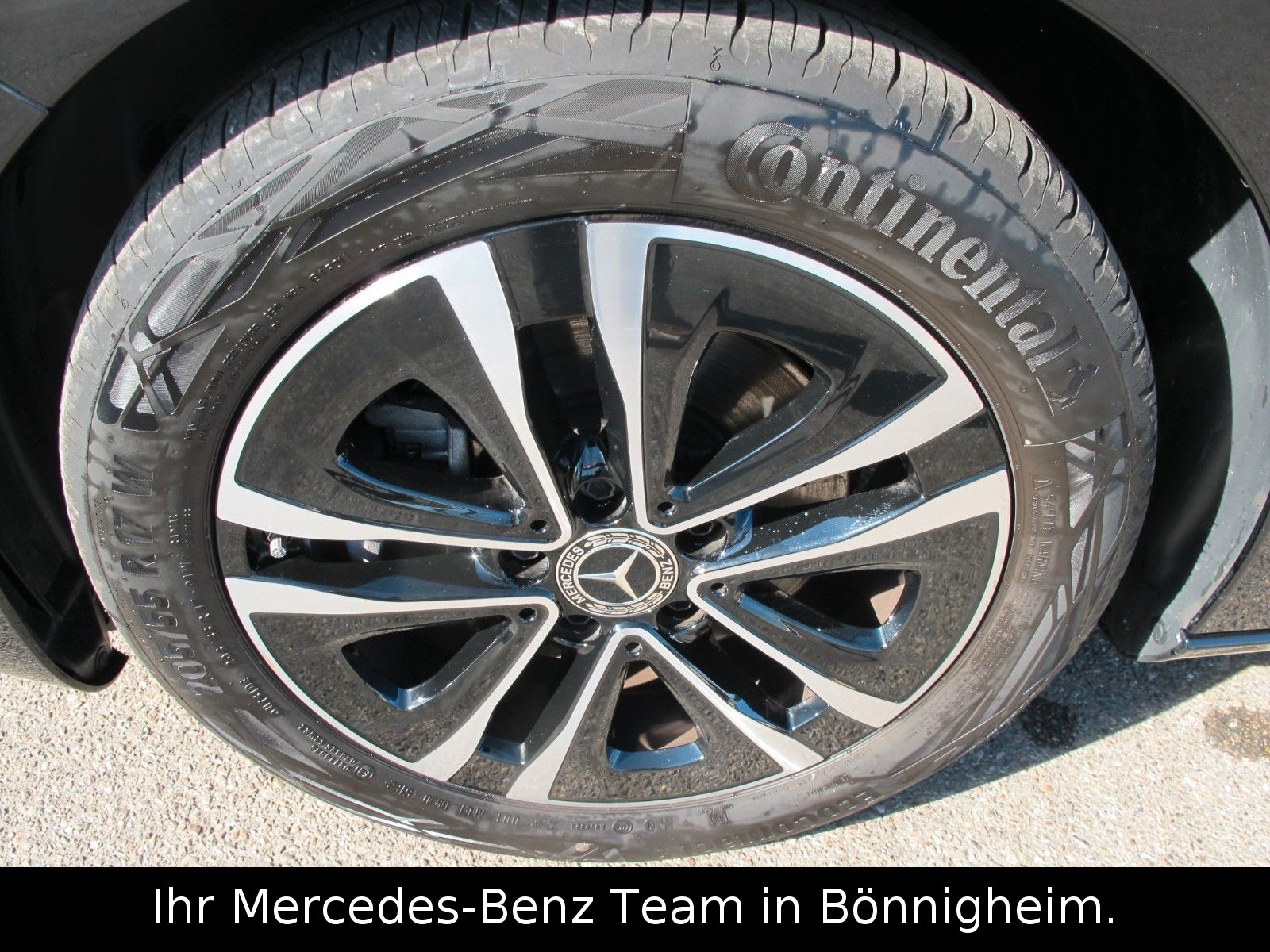 Mercedes-Benz A 180 Advanced Plus - Samsaru's Car Outlet
