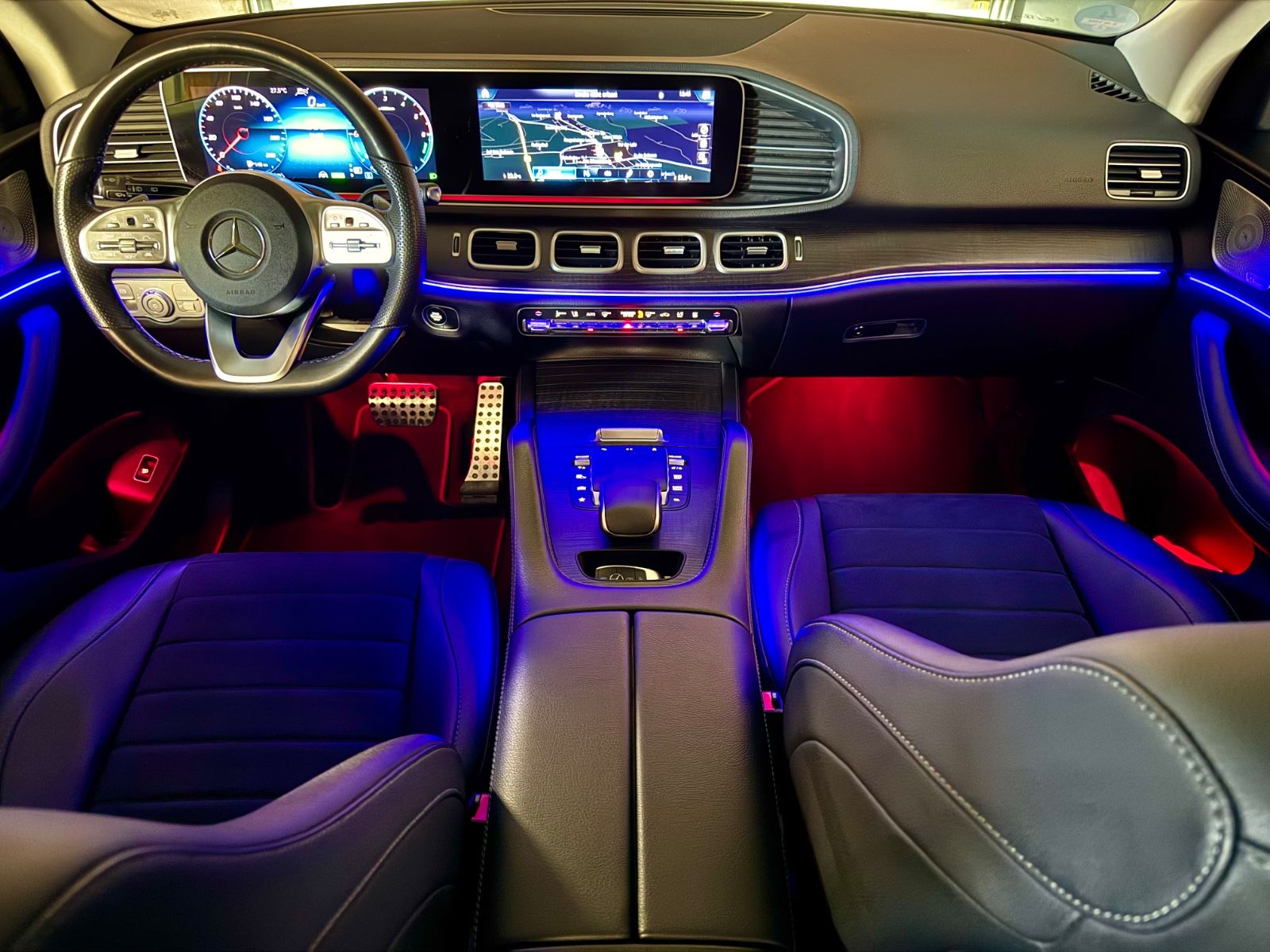 Mercedes-Benz GLE 350de 4MATIC PANO Burmester AHK Trittbre AMG