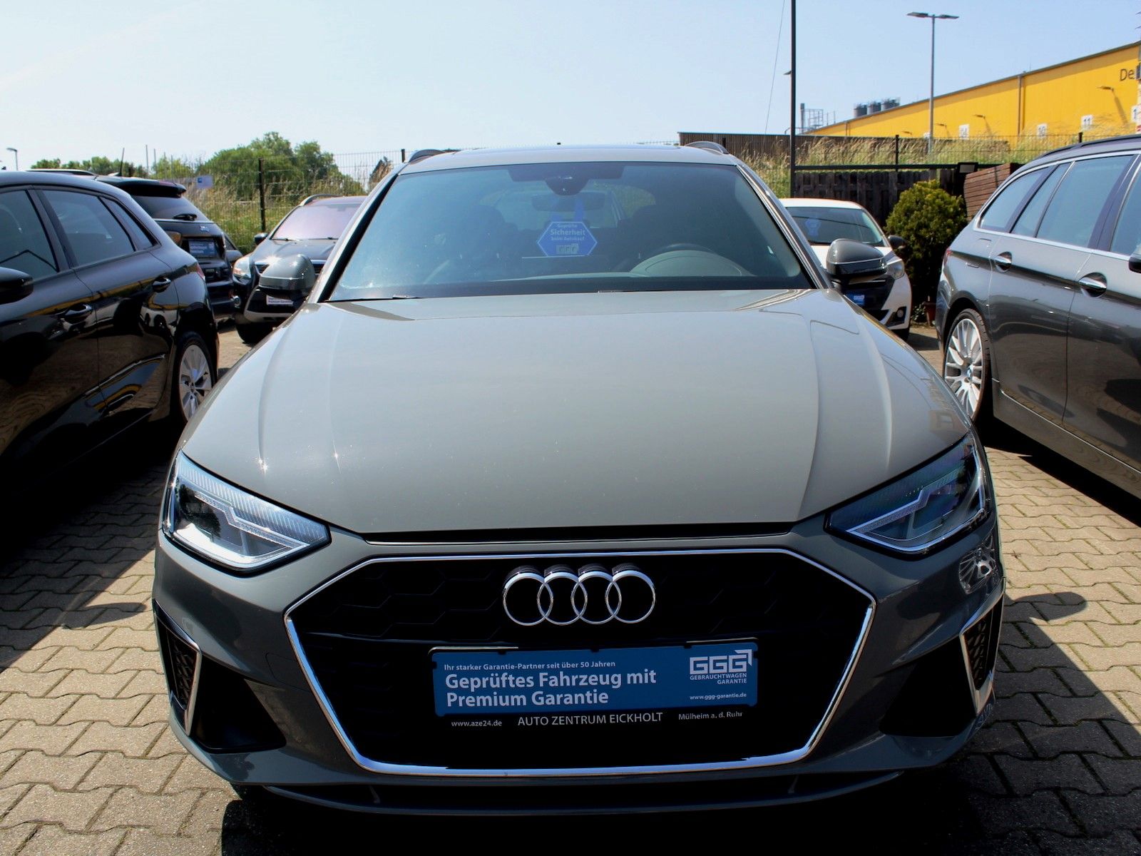 Audi A4 35 TFSI S line - Samsaru's Car Outlet