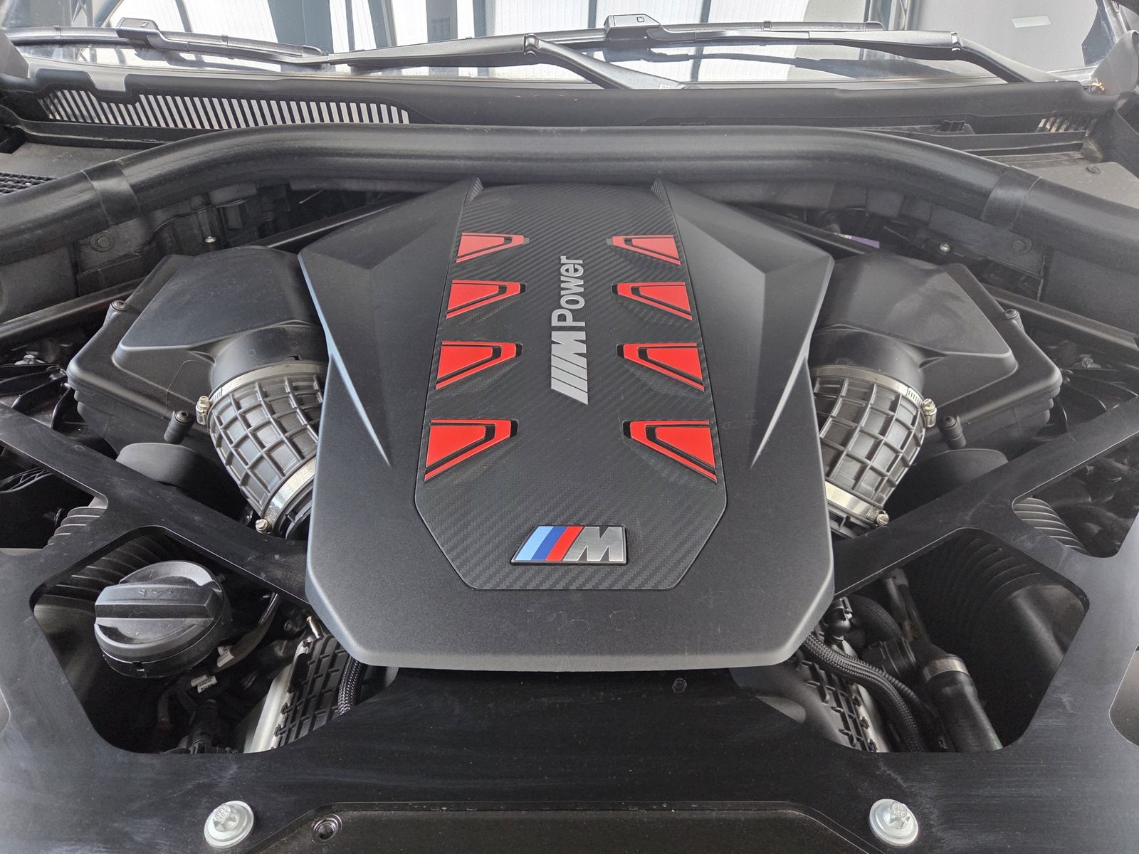 BMW X5 M Competition Matt AHK Sky B&W Carbon UPE196