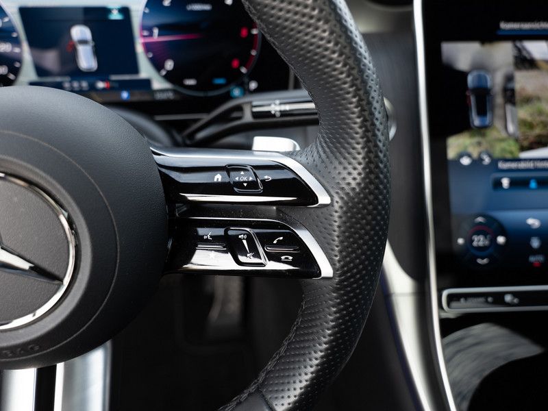Mercedes-Benz GLC 300 d 4M AMG-Sport/Pano/AHK/Night/Distr/20'