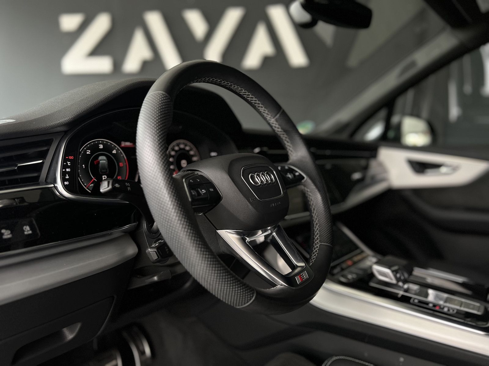 Audi Q7 45 TDI S-Line Black*7-SITZER*LUFT*B&O*