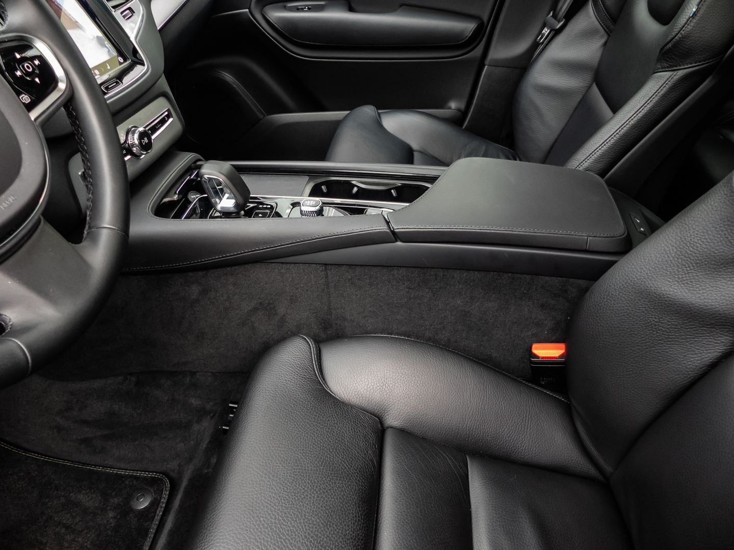 Volvo XC90 Plus Bright AWD B5 Diesel EU6d 7-Sitzer All