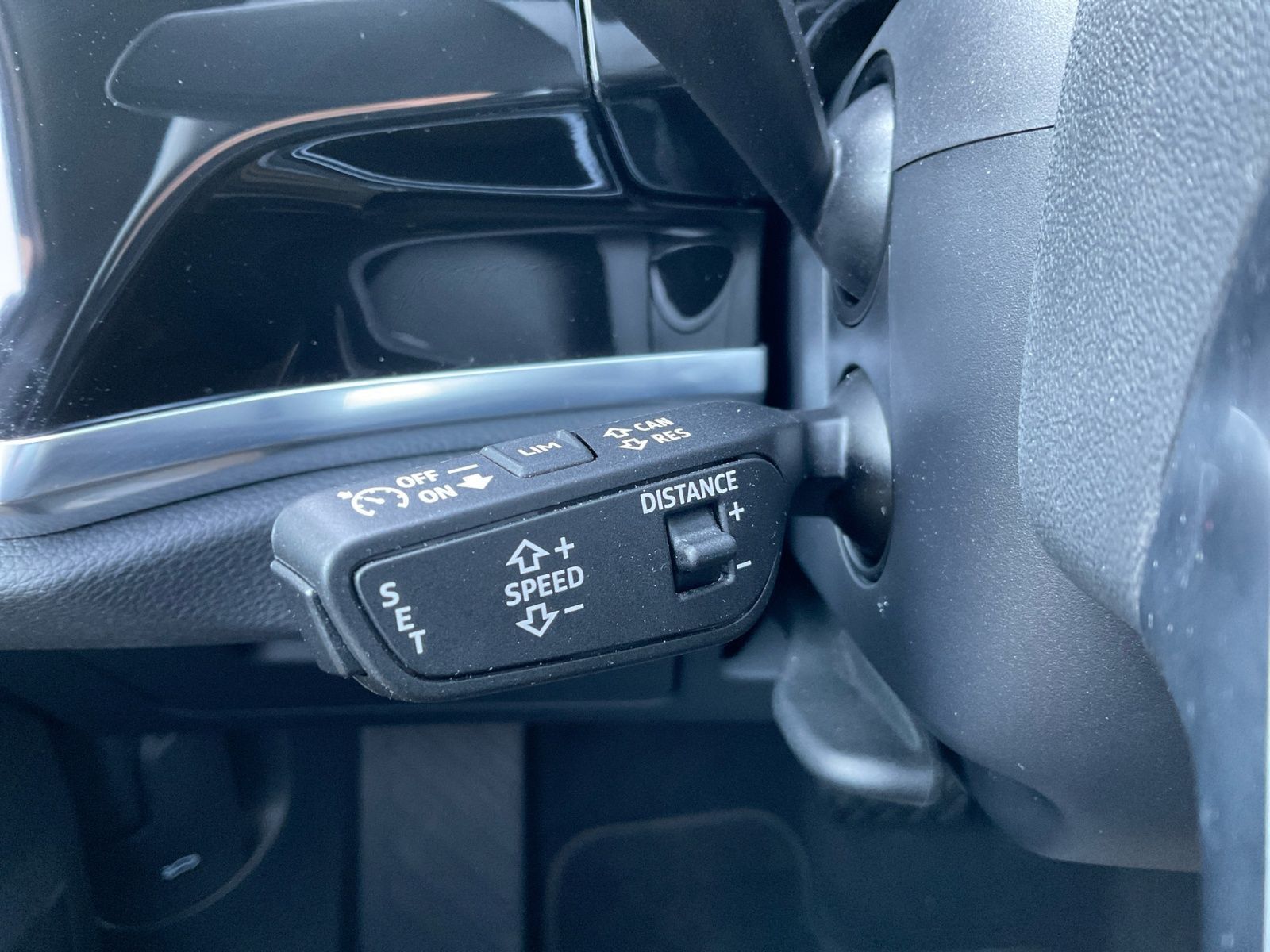 Audi Q3 Sportback 40 TFSI quattro S line - Samsaru's Car Outlet